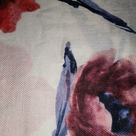 Flower Infinity Scarf - Picture 5 of 6